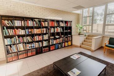 هتل Domein Westhoek