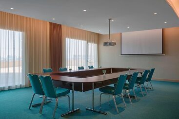هتل Four Points By Sheraton Oran