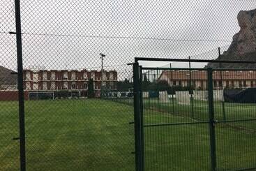 هتل Montes Blancos