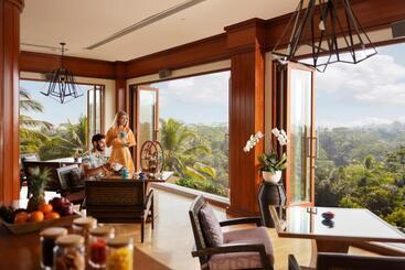 هتل Padma Resort Ubud