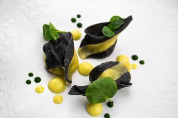 پانسیون Chateau D Origny, Chambres D Hotes Et Restaurant Gastronomique
