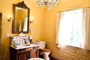 پانسیون Chateau D Origny, Chambres D Hotes Et Restaurant Gastronomique