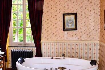 پانسیون Chateau D Origny, Chambres D Hotes Et Restaurant Gastronomique