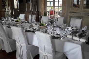 پانسیون Chateau D Origny, Chambres D Hotes Et Restaurant Gastronomique