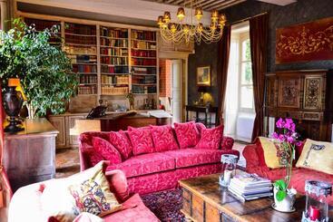 پانسیون Chateau D Origny, Chambres D Hotes Et Restaurant Gastronomique