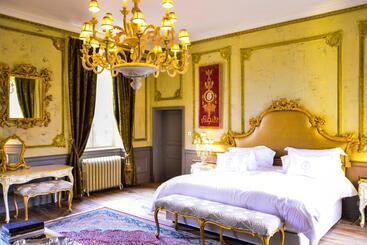 پانسیون Chateau D Origny, Chambres D Hotes Et Restaurant Gastronomique