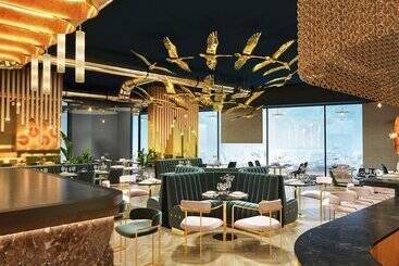 The House Hotel Al Khiran