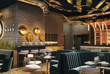 The House Hotel Al Khiran