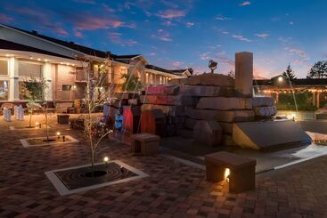 هتل Best Western Plus Cedar City