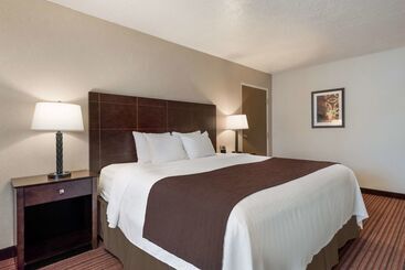 هتل Best Western Plus Cedar City
