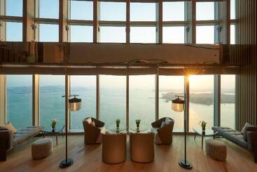 هتل Conrad Xiamen