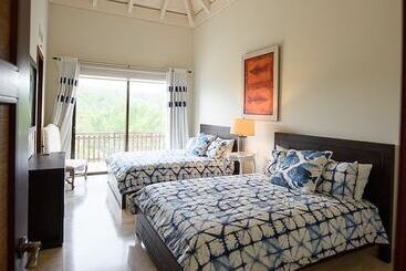 هتل El Portillo Residences By Mint