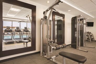 هتل Embassy Suites By Hilton Mcallen Convention Center