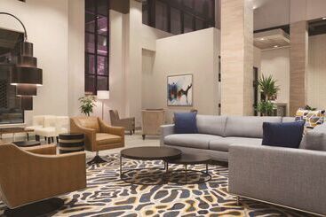 هتل Embassy Suites By Hilton Mcallen Convention Center