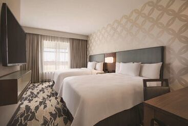 هتل Embassy Suites By Hilton Mcallen Convention Center
