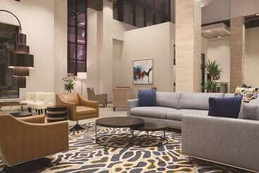 هتل Embassy Suites By Hilton Mcallen Convention Center