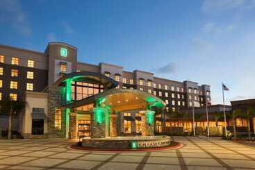 هتل Embassy Suites By Hilton Mcallen Convention Center