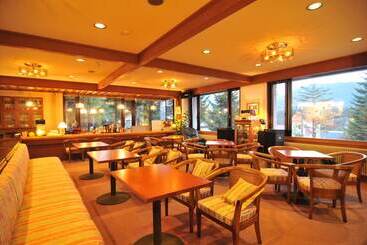 هتل Hakuba Tsugaike Ski Slope Side Espoir Misawa