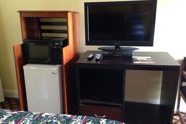 هتل Flamingo Inn