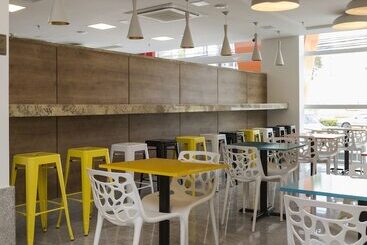 هتل Go Inn Vitoria