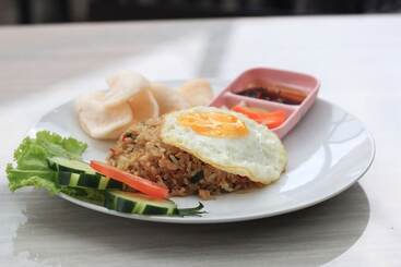 هتل Collection O Grand Pondok Puri Ayu