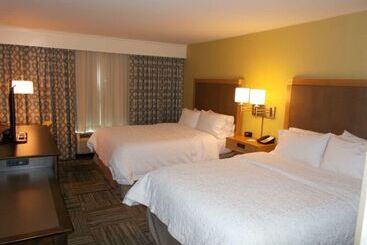 ホテル Hampton Inn Waynesboro