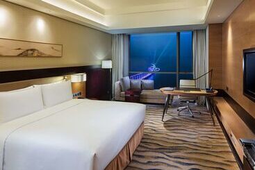 فندق Hilton Yantai Golden Coast