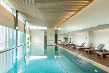هتل Hilton Yantai Golden Coast