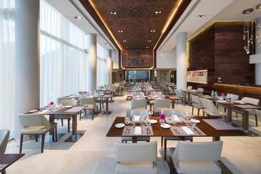 هتل Mercure Santa Rosa La Pampa