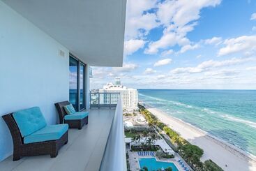 هتل Monte Carlo Miami Beach