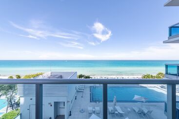 هتل Monte Carlo Miami Beach