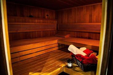 هتل Morris Relax & Wellness