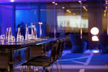 هتل Pullman Sydney Airport