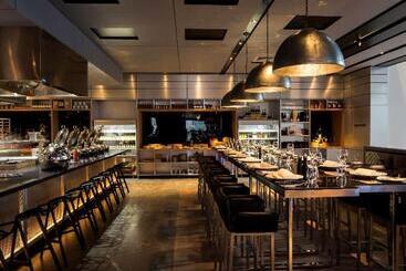 هتل Pullman Sydney Airport
