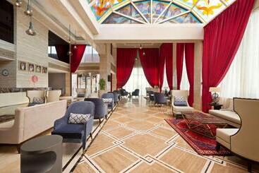 هتل Ramada By Wyndham Manama City Centre