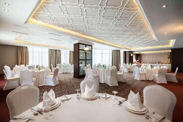 هتل Ramada By Wyndham Manama City Centre