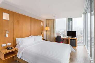 هتل Ramada Encore By Wyndham Lima San Isidro