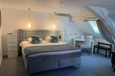 هتل Spa Au Cheval Blanc