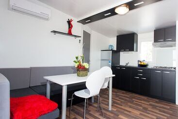 هتل Superior Mobile Homes Kastanija   Campsite