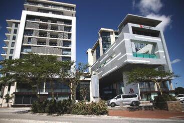 ホテル The Residences At Crystal Towers