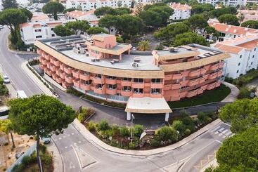 هتل Vilamoura Garden