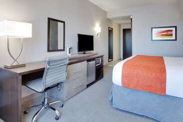 هتل Wingate By Wyndham San Angelo
