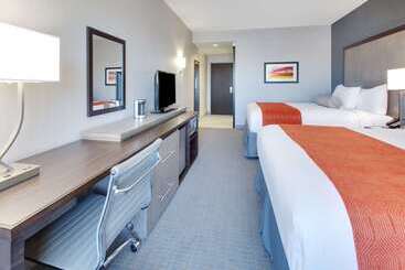 هتل Wingate By Wyndham San Angelo