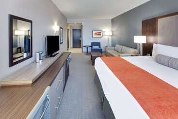 هتل Wingate By Wyndham San Angelo