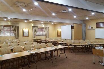 膳宿费 Centurion Golf Suites Boca Walk