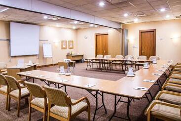膳宿费 Centurion Golf Suites Boca Walk
