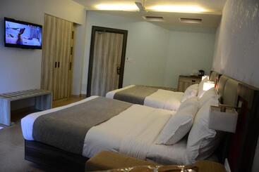 Pramod Convention & Beach Resort