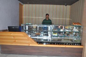 Pramod Convention & Beach Resort