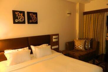 Pramod Convention & Beach Resort
