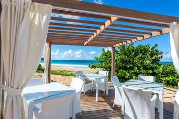 Wyndham Tortola BVI Lambert Beach Resort